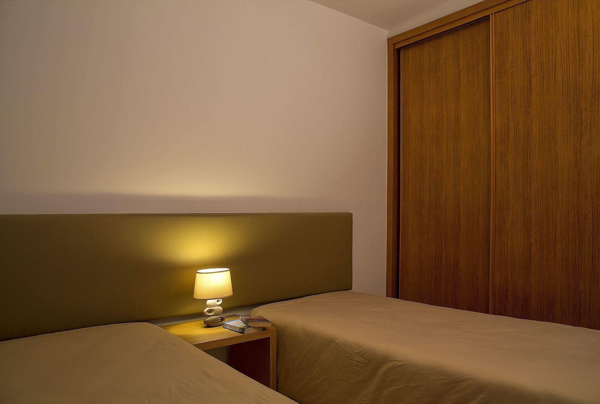 Alto Fairways Aparthotel Alvor Bagian luar foto