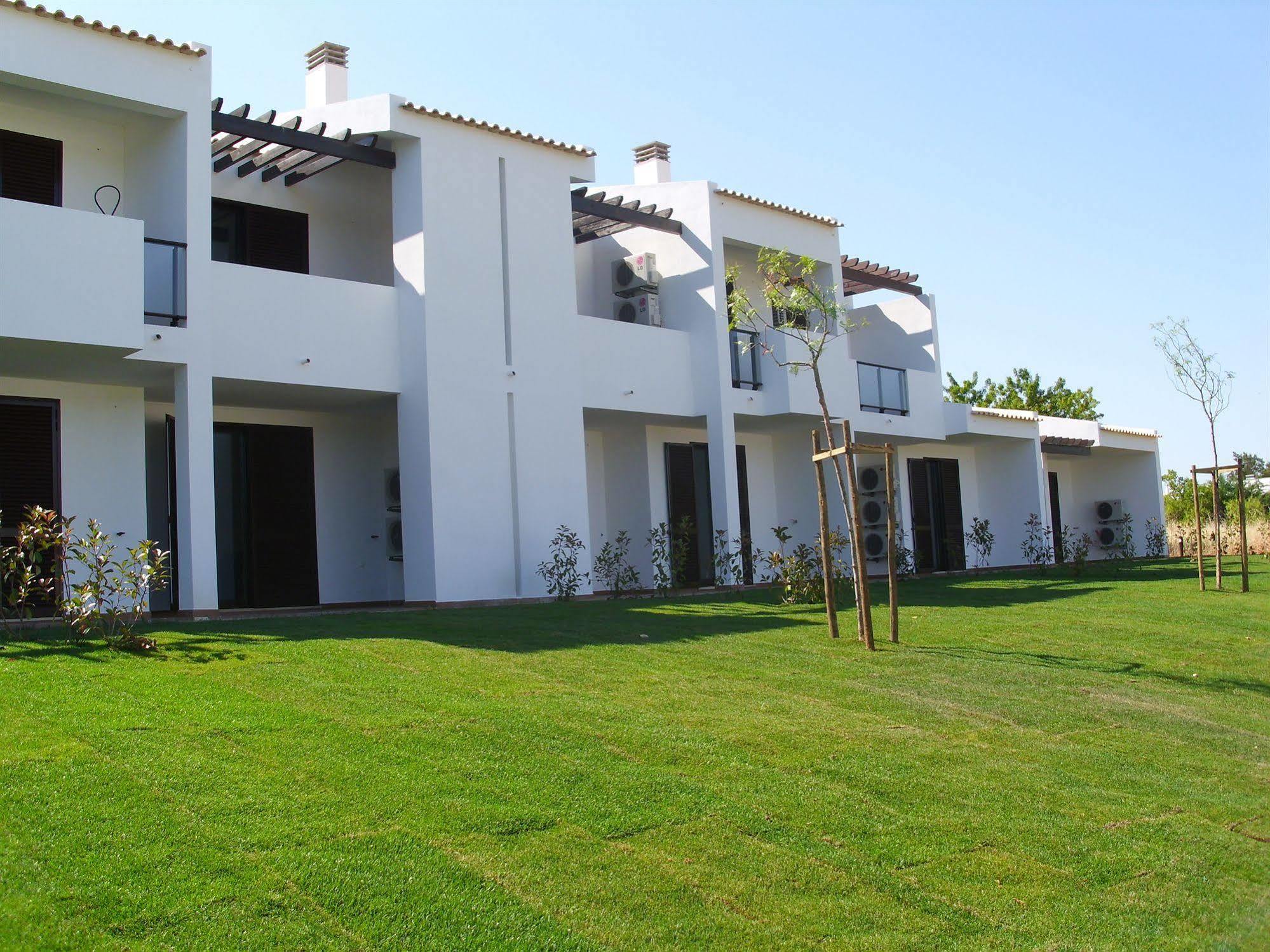Alto Fairways Aparthotel Alvor Bagian luar foto