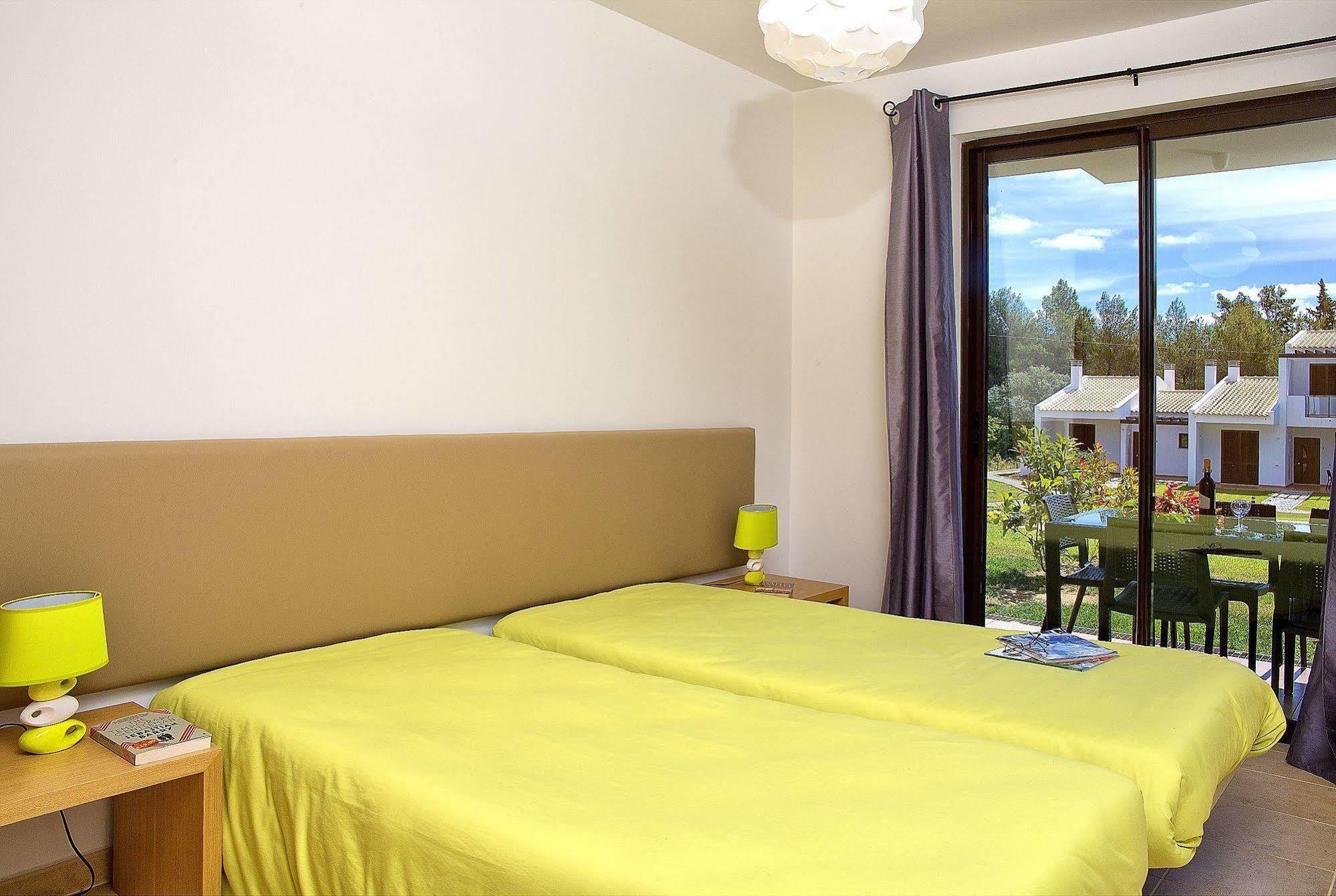 Alto Fairways Aparthotel Alvor Bagian luar foto