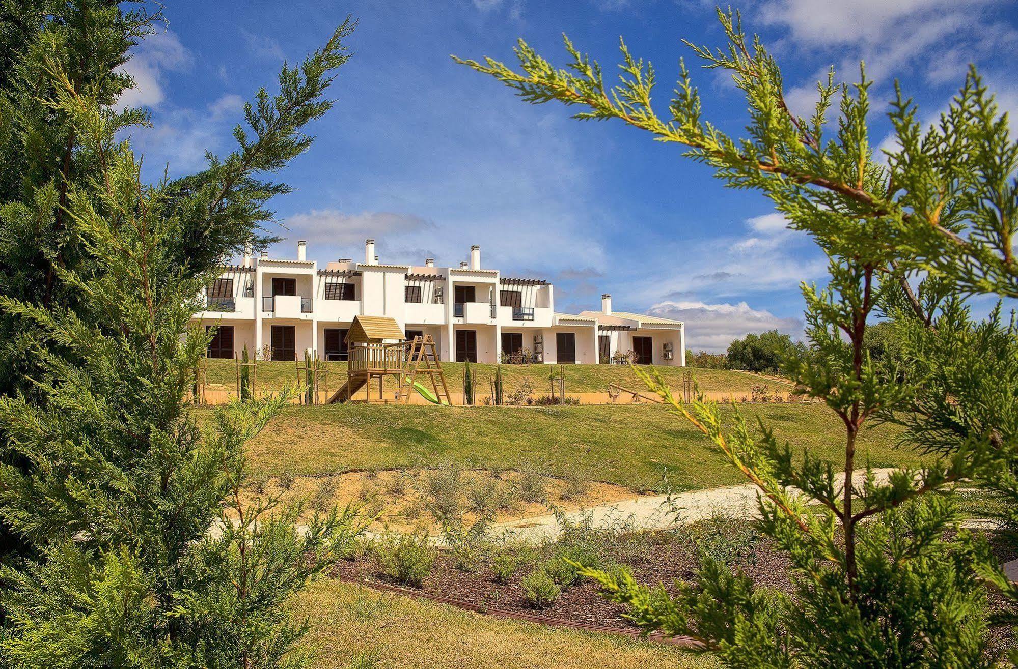 Alto Fairways Aparthotel Alvor Bagian luar foto
